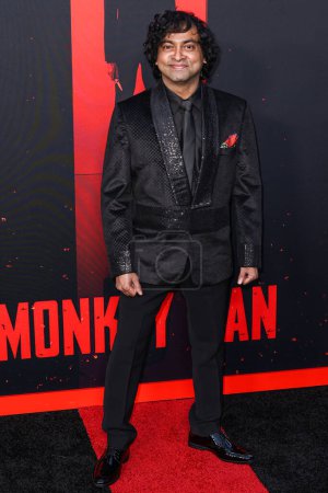 Foto de Pitobash Tripathy llega al estreno en Los Ángeles de Universal Pictures 'Monkey Man' celebrado en el TCL Chinese Theatre IMAX el 3 de abril de 2024 en Hollywood, Los Ángeles, California, Estados Unidos. - Imagen libre de derechos