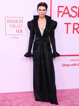 Téléchargez les photos : Lisa Rinna arrive au Fashion Trust U.S. Prix 2024 dans une résidence privée le 9 avril 2024 à Beverly Hills, Los Angeles, Californie, États-Unis. - en image libre de droit