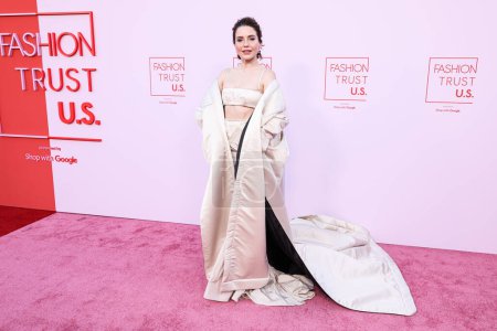 Photo for Sophia Bush arrives at the Fashion Trust U.S. Awards 2024 held at a Private Residence on April 9, 2024 in Beverly Hills, Los Angeles, California, United States. - Royalty Free Image