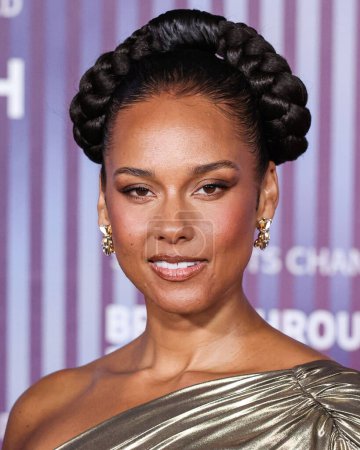 Photo for Alicia Keys arrives at the 10th Annual Breakthrough Prize Ceremony held at the Academy Museum of Motion Pictures on April 13, 2024 in Los Angeles, California, United States. - Royalty Free Image