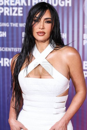 Photo for Kim Kardashian arrives at the 10th Annual Breakthrough Prize Ceremony held at the Academy Museum of Motion Pictures on April 13, 2024 in Los Angeles, California, United States. - Royalty Free Image