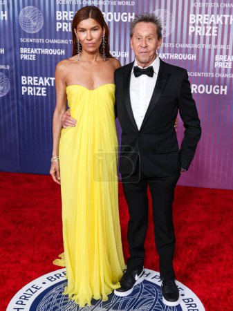 Photo for Veronica Smiley and husband Brian Grazer arrive at the 10th Annual Breakthrough Prize Ceremony held at the Academy Museum of Motion Pictures on April 13, 2024 in Los Angeles, California, United States. - Royalty Free Image