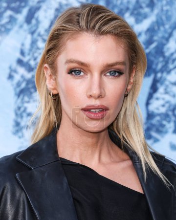 Photo for Stella Maxwell arrives at the Montblanc Meisterstuck 100th Anniversary Gallery held at Paramour Estate on May 1, 2024 in Silver Lake, Los Angeles, California, United States. - Royalty Free Image
