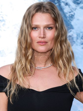 Photo for Toni Garrn arrives at the Montblanc Meisterstuck 100th Anniversary Gallery held at Paramour Estate on May 1, 2024 in Silver Lake, Los Angeles, California, United States. - Royalty Free Image