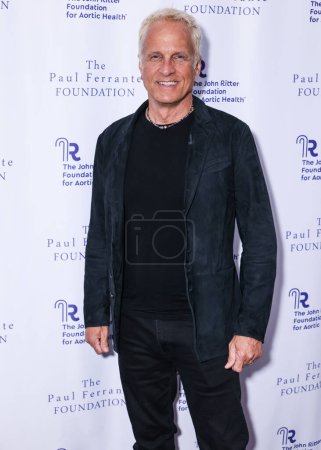 Photo for Patrick Fabian arrives at The John Ritter Foundation For Aortic Health's 'Evening From the Heart Gala' 2024 held at the Sunset Room Hollywood on May 9, 2024 in Hollywood, Los Angeles, California, United States. - Royalty Free Image