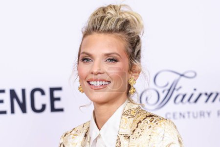 Photo for AnnaLynne McCord arrives at the 31st Annual Race To Erase MS Gala 2024 held at the Fairmont Century Plaza on May 10, 2024 in Century City, Los Angeles, California, United States. - Royalty Free Image
