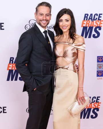 Photo for Ioan Gruffudd and girlfriend Bianca Wallace arrive at the 31st Annual Race To Erase MS Gala 2024 held at the Fairmont Century Plaza on May 10, 2024 in Century City, Los Angeles, California, United States. - Royalty Free Image