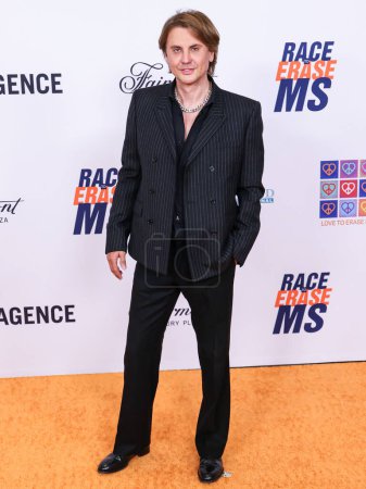 Photo for Jonathan Cheban (Foodgod) arrives at the 31st Annual Race To Erase MS Gala 2024 held at the Fairmont Century Plaza on May 10, 2024 in Century City, Los Angeles, California, United States. - Royalty Free Image