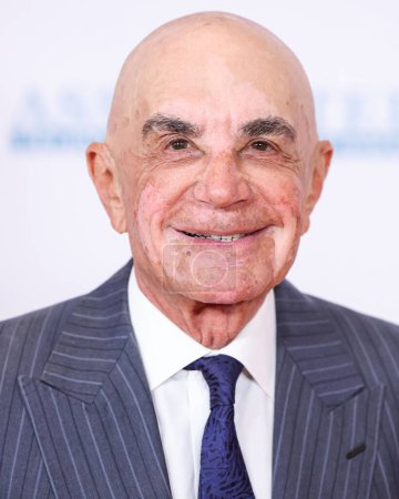 Photo for Robert Shapiro arrives at the 31st Annual Race To Erase MS Gala 2024 held at the Fairmont Century Plaza on May 10, 2024 in Century City, Los Angeles, California, United States. - Royalty Free Image