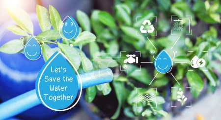 Foto de Concepto de ahorro de agua: El icono de gota de agua y el mensaje ayudan a ahorrar agua para el futuro. El agua es la vida, la fuente de todo lo que nos rodea. - Imagen libre de derechos