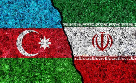 Téléchargez les photos : Drapeaux de l'Azerbaïdjan et de l'Iran ensemble. Relations Iran-Azerbaïdjan. Iran vs Azerbaïdjan - en image libre de droit