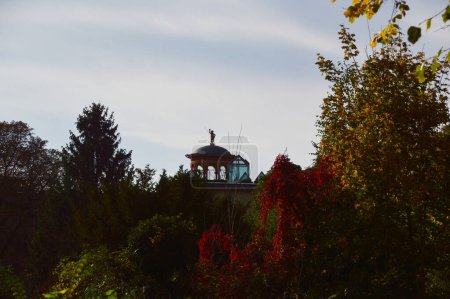 Villa à l'automne dans le quartier Berliner Vorstadt à Potsdam, la capitale du Brandebourg