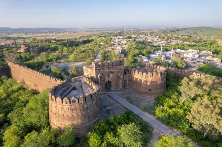 Ruinen der Rohtas-Festung Jhelum Punjab Pakistan, die alte indische und Mogulgeschichte, Erbe und Vintage-Architektur zeigt.