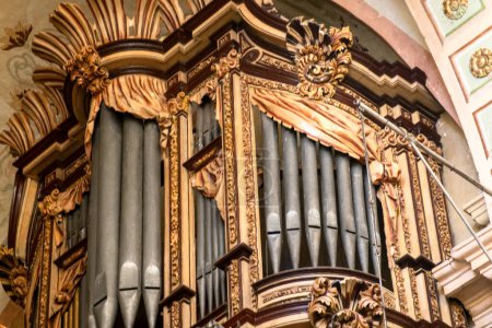Photo for A Santiago de Queretaro, Queretaro, Mexico - November 09, 2022: Old organ in the church of Santiago apostol - Royalty Free Image