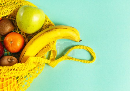 fruta en pulpa amarilla, bolsa ecológica