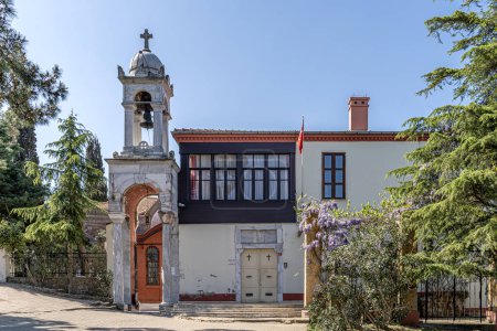 Téléchargez les photos : Aya Yorgi Greek Orthodox Church. Historical church in Buyukada. - en image libre de droit