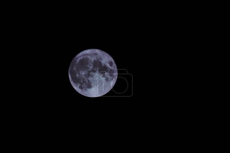 Téléchargez les photos : La pleine lune en août 2022, la pleine lune de l'esturgeon - en image libre de droit