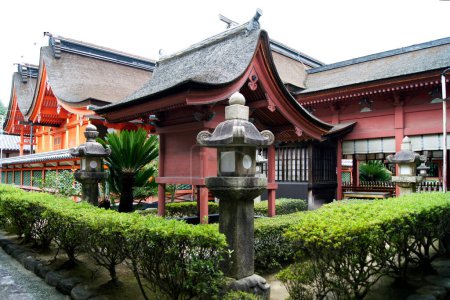 Téléchargez les photos : Temple à Matsuyama, île de Shikoku - Japon - en image libre de droit