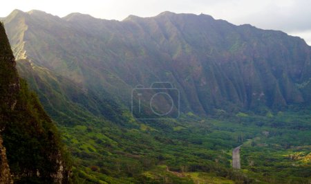 Foto de Montañas Koolau, Nuuanu Pali, Isla de Oahu, Hawai - Estados Unidos - Imagen libre de derechos