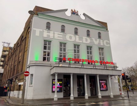 Foto de The Old Vic Theatre en Londres- LONDRES, REINO UNIDO - 20 DE DICIEMBRE DE 2022 - Imagen libre de derechos