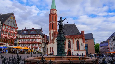 Foto de Historic district - The old town of Frankfurt - FRANKFURT MAIN, GERMANY - JULY 12, 2022 - Imagen libre de derechos