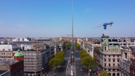 Foto de Famous O Connell Street with Spire in Dublin from above - aerial view by drone - Imagen libre de derechos