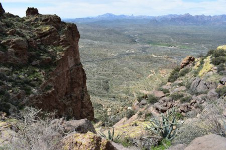 Foto de Caminata a la cima de Picketpost Mountain en Arizona. Foto de alta calidad - Imagen libre de derechos