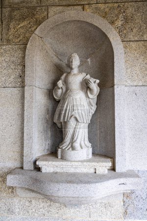 Téléchargez les photos : Europe, Portugal, Viana do Castelo. Le 9 avril 2022. Statue dans le Sanctuaire du Sacré-Cœur sur le Mont de Luzia, Mont de Sainte Lucie. - en image libre de droit
