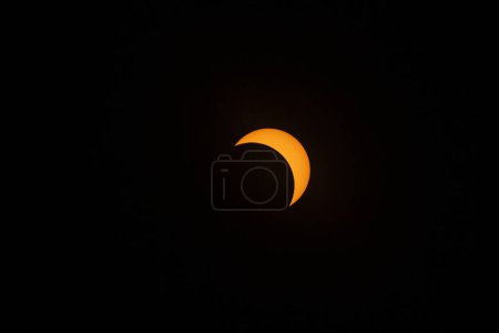 Foto de USA, Wyoming, 21 de agosto de 2017. Eclipse solar total. La luna que pasa lejos del sol. - Imagen libre de derechos