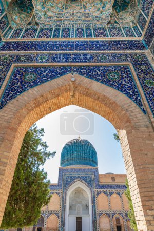 Samarkand, Samarqand, Uzbekistan, Central Asia. The beautifully decorated Gur-i Amir Mausoleum in Samarkand.