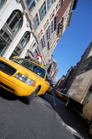 Téléchargez les photos : Taxi jaune à New York - en image libre de droit