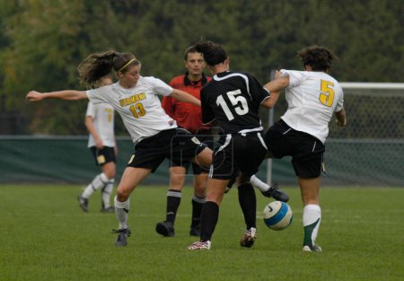 Foto de UVM v Albany Women 's Soccer (octubre 2007)) - Imagen libre de derechos