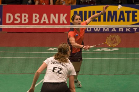 Téléchargez les photos : Judith Meulendijks contre Tine Rasmussen aux Championnats d'Europe par équipes - en image libre de droit