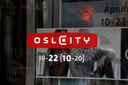 Téléchargez les photos : Panneau d'Oslo City, Oslo, Norvège - en image libre de droit