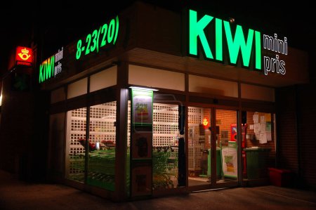 Téléchargez les photos : "Panneau kiwi, vue rapprochée - en image libre de droit