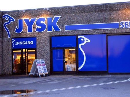 Foto de Fachada de la tienda Jysk, Suecia - Imagen libre de derechos