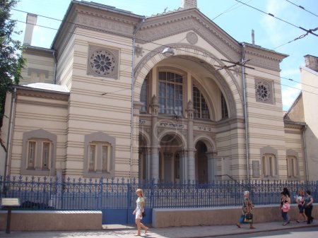 Téléchargez les photos : Vue de la synagogue chorale - en image libre de droit