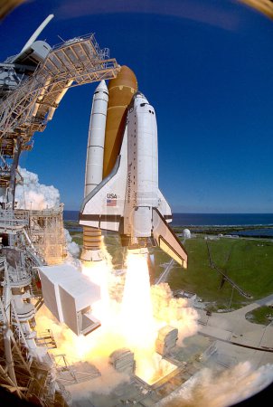 Téléchargez les photos : STS-66 fusée lancement vaisseau spatial - en image libre de droit