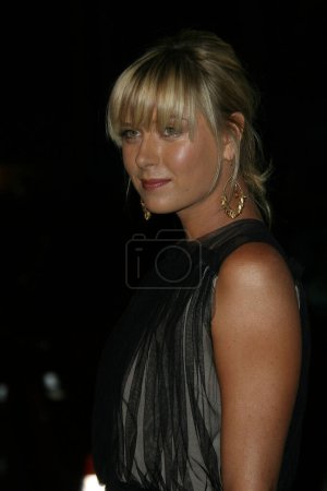 Photo for HOLLYWOOD - MARCH 05: Actress Maria Sharapova arrives at the Los Angeles Premiere "10,000 B.C." at Grauman's Chinese Theater on March 5, 2008 in Hollywood, California. - Royalty Free Image