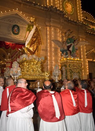 Téléchargez les photos : Vue sur Malte Festa traditionnelle - en image libre de droit