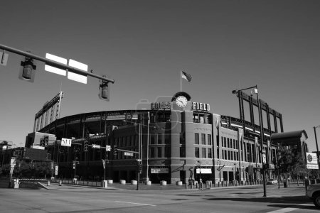 Foto de "Coors Field Denver en blanco y negro ". Concepto de juego de béisbol - Imagen libre de derechos