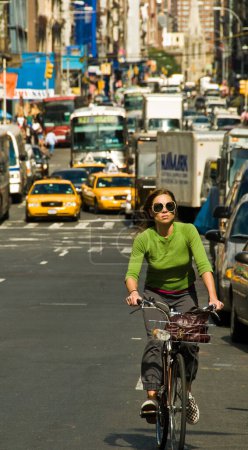 Téléchargez les photos : New York City traffic, États-Unis - en image libre de droit