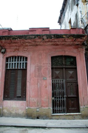 Foto de La antigua casa en la ciudad de havana en cuba - Imagen libre de derechos