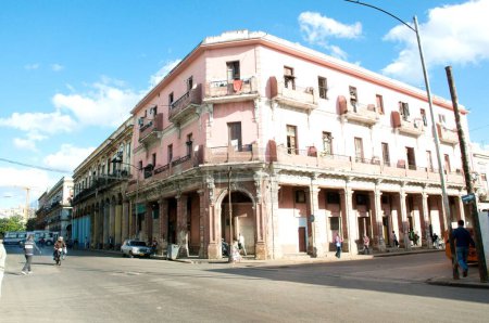 Foto de Plano escénico de la vieja arquitectura en La Habana, Cuba - Imagen libre de derechos