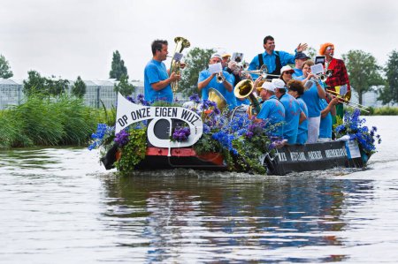 Foto de Westland Floating Flower Parade 2009, The Netherlands - Imagen libre de derechos
