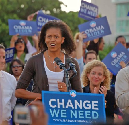 Téléchargez les photos : Vue de Michele Obama - en image libre de droit