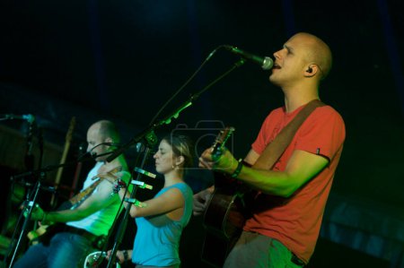 Téléchargez les photos : Photo du concert Milow - en image libre de droit