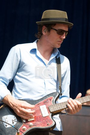 Téléchargez les photos : Tim Christensen en concert au Nibe Festival 2009 - en image libre de droit