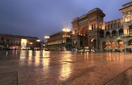 Foto de Gelleria Vittorio Emanuele II en Milán - Imagen libre de derechos