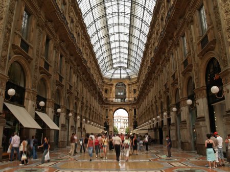 Téléchargez les photos : Milan, Italie : Galleria Vittorio Emanuele Gallery - en image libre de droit